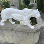 Deko Pumafigur in Weiss, Jungtier, mit Autolack, 35 cm hoch 2