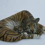 Tigerfiguren lebensgross, Mutter mit Jungem, liegend, 110 cm lang 2