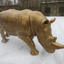 XXL Nashorn Deko Figur lebensgross in Gold, 3,9 Meter lang