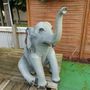 Dekoelefant, Jungtier sitzend, 160 cm hoch 4