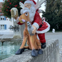 Weihnachtsmann für Draussen mit Rudi und Bierkrug