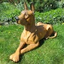 Deutsche Dogge Deko Figur - Dogge Figur lebensecht, liegend, beige 1