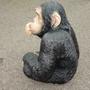 Deko Affe Gartenfigur kleiner Schimpanse, sitzend 3