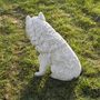 Gartendeko Wolf Figur aus Beton, sitzend, 69 cm hoch 2