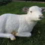 Dekoschaf - Schaf Dekofigur liegend, 28 cm hoch 2